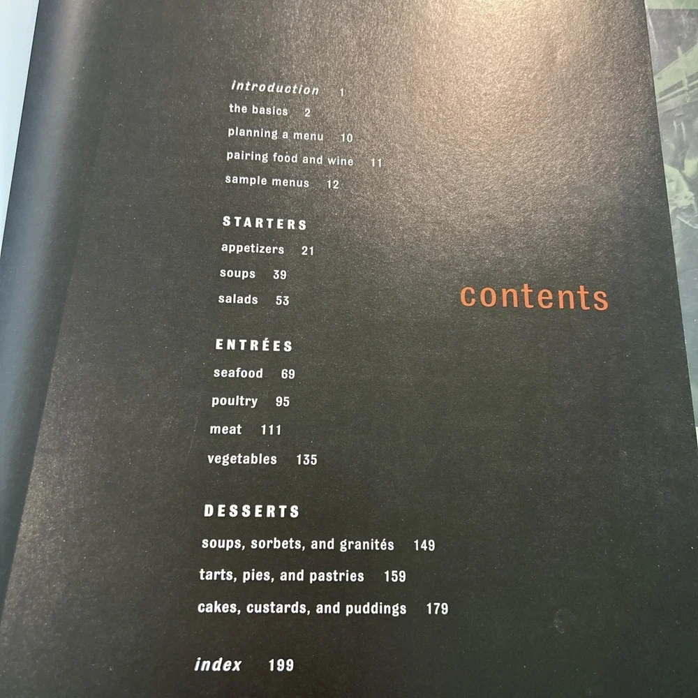 Charlie Trotter CHARLIE TROTTER‎ COOKS AT HOME 1st Edition GOOD  Hardbound
